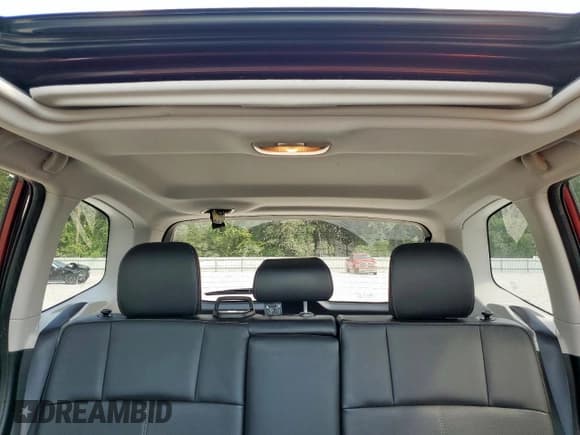 ✅ 2017 Subaru Forester Touring • VIN: JF2SJGWC2HH480623 • Lot: 72096745. Wystawiony na Copart z przebiegiem 109 238 mil. Bezpłatny archiwum sprzedaży aukcyjnych z USA i szczegółowy raport historii pojazdu na DreamBid. Zdjęcie 10.