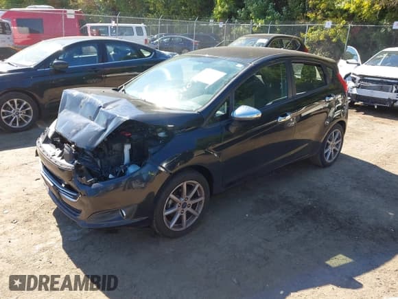 ✅ 2019 Ford Fiesta SE • VIN: 3FADP4EJXKM148281 • Lot: 43509216. Listed on IAAI with 86,612 mi. Free auction sales archive from the USA and detailed vehicle history report at DreamBid. Image 2.