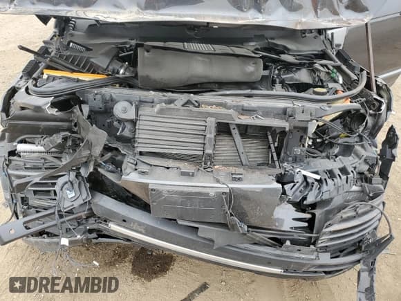 ✅ 2019 Land Rover Range Rover HSE • VIN: SALGS2SV7KA547690 • Lot: 52259445. Listed on Copart with 64,636 mi. Free auction sales archive from the USA and detailed vehicle history report at DreamBid. Image 12.