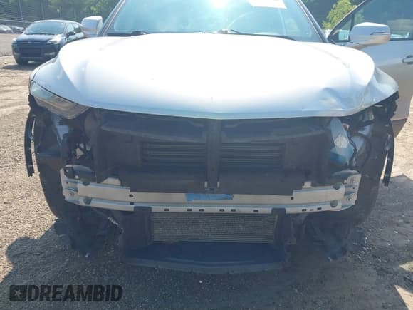 ✅ 2021 Chevrolet Blazer LT • VIN: 3GNKBDRS5MS537807 • Lot: 42730060. Listed on IAAI with 100,627 mi. Free auction sales archive from the USA and detailed vehicle history report at DreamBid. Image 6.