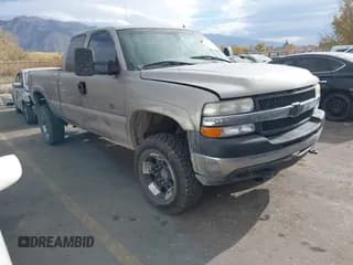 ✅ 2001 Chevrolet Silverado 2500HD LS • VIN: 1GCHK29111E344722 • Лот: 43690208. Опубликован ранее на IAAI с пробегом Не указан. Бесплатный доступ к архиву аукционных продаж из США и подробный отчёт об истории автомобиля на DreamBid. Изображение 1.