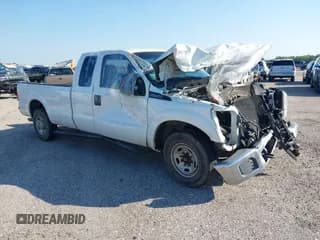 ✅ 2015 Ford F-250 XLT • VIN: 1FT7X2A63FEB69241 • Lot: 42664122. Listed on IAAI with 142,951 mi. Free auction sales archive from the USA and detailed vehicle history report at DreamBid. Image 1.