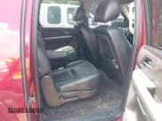 ✅ 2010 Chevrolet Suburban LT • VIN: 1GNUKJE36AR190377 • Lot: 42469372. Listed on IAAI with 173,274 mi. Free auction sales archive from the USA and detailed vehicle history report at DreamBid. Image 8.