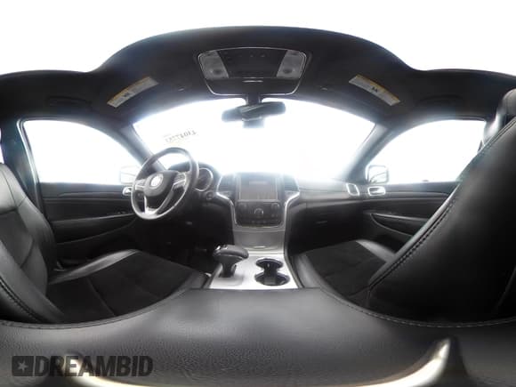 ✅ 2015 Jeep Grand Cherokee Laredo • VIN: 1C4RJFAG7FC918189 • Лот: 43047753. Опубликован ранее на IAAI с пробегом 99 612 миль. Бесплатный доступ к архиву аукционных продаж из США и подробный отчёт об истории автомобиля на DreamBid. Изображение 18.