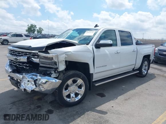 ✅ 2018 Chevrolet Silverado 1500 LTZ • VIN: 3GCUKSEC5JG316257 • Lot: 39563628. Wystawiony na IAAI z przebiegiem 62 872 mil. Bezpłatny archiwum sprzedaży aukcyjnych z USA i szczegółowy raport historii pojazdu na DreamBid. Zdjęcie 2.