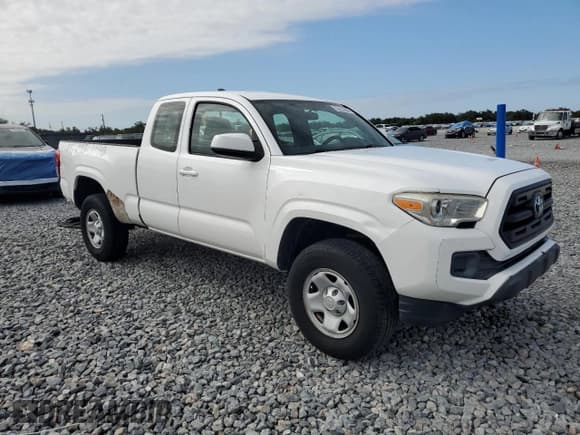 ✅ 2017 Toyota Tacoma SR • VIN: 5TFRX5GN3HX076106 • Лот: 90365725. Опубликован ранее на Copart с пробегом 122 229 миль. Бесплатный доступ к архиву аукционных продаж из США и подробный отчёт об истории автомобиля на DreamBid. Изображение 4.