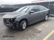✅ 2014 Toyota Camry SE • VIN: 4T1BF1FK1EU370729 • Lot: 43592969. Wystawiony na IAAI z przebiegiem 84 220 mil. Bezpłatny archiwum sprzedaży aukcyjnych z USA i szczegółowy raport historii pojazdu na DreamBid. Zdjęcie 18.