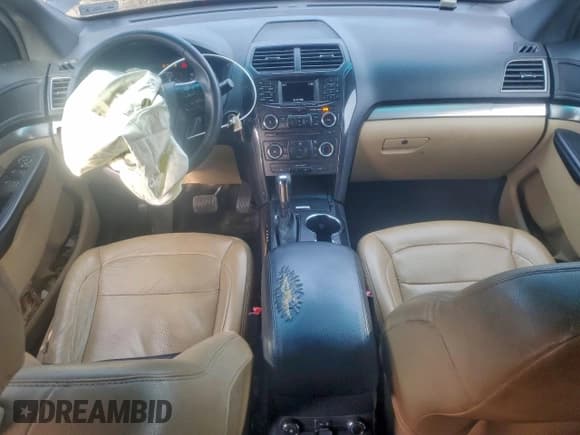 ✅ 2016 Ford Explorer • VIN: 1FM5K8B89GGB31734 • Лот: 94928905. Опубликован ранее на Copart с пробегом 188 215 миль. Бесплатный доступ к архиву аукционных продаж из США и подробный отчёт об истории автомобиля на DreamBid. Изображение 8.