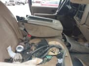 ✅ 2003 GMC Sierra 1500 SLE • VIN: 2GTEC19V831175851 • Лот: 41900251. Опубликован ранее на IAAI с пробегом 148 921 миль. Бесплатный доступ к архиву аукционных продаж из США и подробный отчёт об истории автомобиля на DreamBid. Изображение 5.