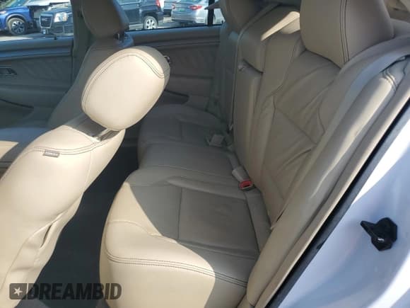 ✅ 2017 Ford Taurus SEL • VIN: 1FAHP2H87HG129222 • Lot: 84183925. Wystawiony na Copart z przebiegiem 105 174 mil. Bezpłatny archiwum sprzedaży aukcyjnych z USA i szczegółowy raport historii pojazdu na DreamBid. Zdjęcie 10.