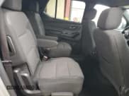 ✅ 2022 Chevrolet Traverse LT Cloth • VIN: 1GNEVMKW4NJ171794 • Lot: 51499765. Wystawiony na Copart z przebiegiem 396 683 mil. Bezpłatny archiwum sprzedaży aukcyjnych z USA i szczegółowy raport historii pojazdu na DreamBid. Zdjęcie 11.