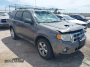 ✅ 2012 Ford Escape XLT • VIN: 1FMCU9DG3CKB79264 • Lot: 42293824. Wystawiony na IAAI z przebiegiem 277 468 mil. Bezpłatny archiwum sprzedaży aukcyjnych z USA i szczegółowy raport historii pojazdu na DreamBid. Zdjęcie 1.