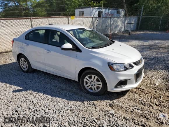 2020 Chevrolet Sonic LS с VIN 1G1JB5SB2L4132029, выставлен на аукционе Copart как лот 64029135 с пробегом 49 250 миль миль и Списание • Salvage title. История ставок и продаж доступна на DreamBid. Изображение 4.