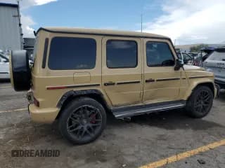 ✅ 2023 Mercedes-Benz G 63 AMG • VIN: W1NYC7HJ3PX484773 • Lot: 71313645. Wystawiony na Copart z przebiegiem 19 941 mil. Bezpłatny archiwum sprzedaży aukcyjnych z USA i szczegółowy raport historii pojazdu na DreamBid. Zdjęcie 3.