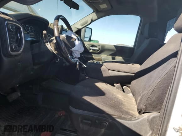 ✅ 2023 Chevrolet Silverado 2500HD • VIN: 1GC3YNEY0PF104870 • Lot: 77604894. Wystawiony na Copart z przebiegiem 49 877 mil. Bezpłatny archiwum sprzedaży aukcyjnych z USA i szczegółowy raport historii pojazdu na DreamBid. Zdjęcie 7.