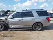 ✅ 2021 Ford Expedition Limited • VIN: 1FMJU1KT0MEA56014 • Lot: 43250236. Wystawiony na IAAI z przebiegiem 82 950 mil. Bezpłatny archiwum sprzedaży aukcyjnych z USA i szczegółowy raport historii pojazdu na DreamBid. Zdjęcie 14.