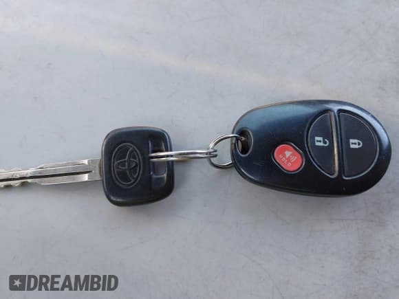 ✅ 2012 Toyota Tacoma • VIN: 5TFJX4CN9CX011315 • Lot: 43604564. Listed on IAAI with 327,825 mi. Free auction sales archive from the USA and detailed vehicle history report at DreamBid. Image 11.