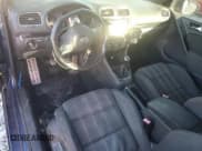 ✅ 2010 Volkswagen Golf GTI • VIN: WVWED7AJ0AW235958 • Лот: 93043905. Опубликован ранее на Copart с пробегом Не указан. Бесплатный доступ к архиву аукционных продаж из США и подробный отчёт об истории автомобиля на DreamBid. Изображение 8.