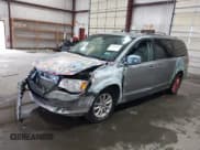 ✅ 2019 Dodge Grand Caravan SXT • VIN: 2C4RDGCG8KR562654 • Лот: 43518990. Опубликован ранее на IAAI с пробегом 82 747 миль. Бесплатный доступ к архиву аукционных продаж из США и подробный отчёт об истории автомобиля на DreamBid. Изображение 2.