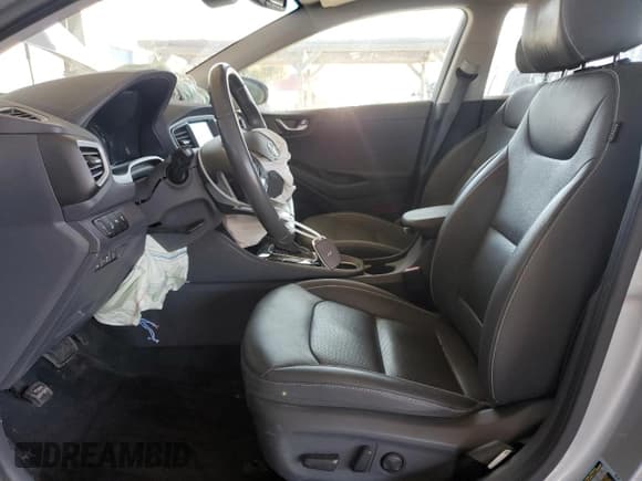 ✅ 2019 Hyundai Ioniq Limited • VIN: KMHC75LD3KU167576 • Lot: 46753095. Wystawiony na Copart z przebiegiem 47 853 mil. Bezpłatny archiwum sprzedaży aukcyjnych z USA i szczegółowy raport historii pojazdu na DreamBid. Zdjęcie 7.