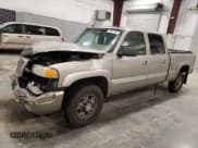 ✅ 2003 GMC Sierra 1500HD SLE • VIN: 1GTGK13U83F140778 • Lot: 79814764. Wystawiony na Copart z przebiegiem 212 371 mil. Bezpłatny archiwum sprzedaży aukcyjnych z USA i szczegółowy raport historii pojazdu na DreamBid. Zdjęcie 1.
