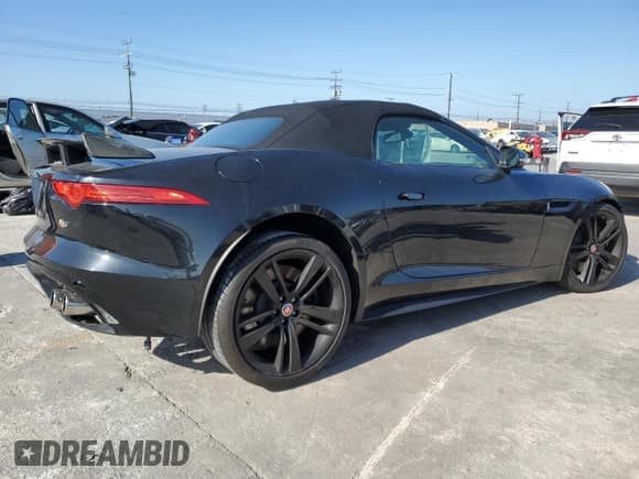 ✅ 2015 Jaguar F-Type S • VIN: SAJWA6GL6FMK13788 • Lot: 82656815. Wystawiony na Copart z przebiegiem 59 155 mil. Bezpłatny archiwum sprzedaży aukcyjnych z USA i szczegółowy raport historii pojazdu na DreamBid. Zdjęcie 3.
