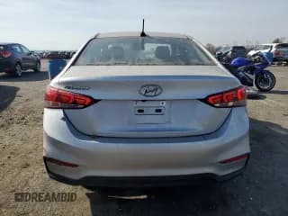 ✅ 2018 Hyundai Accent Limited • VIN: 3KPC34A31JE035465 • Лот: 78407684. Опубликован ранее на Copart с пробегом 70 697 миль. Бесплатный доступ к архиву аукционных продаж из США и подробный отчёт об истории автомобиля на DreamBid. Изображение 6.