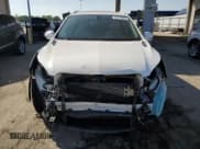 ✅ 2019 Buick Envision Essence • VIN: LRBFXCSA0KD042823 • Lot: 81117655. Wystawiony na Copart z przebiegiem 86 583 mil. Bezpłatny archiwum sprzedaży aukcyjnych z USA i szczegółowy raport historii pojazdu na DreamBid. Zdjęcie 5.