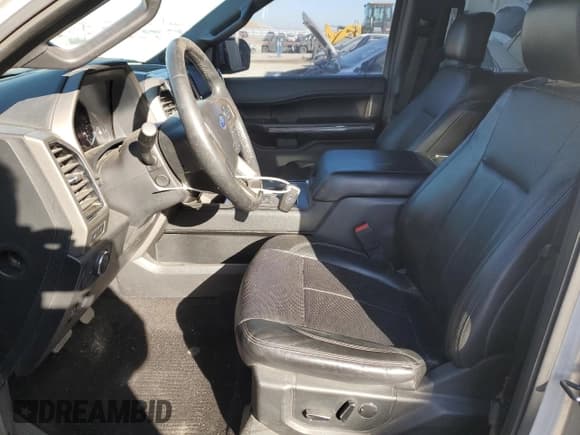 ✅ 2018 Ford Expedition Max XLT • VIN: 1FMJK1JT7JEA71189 • Лот: 92165345. Опубликован ранее на Copart с пробегом 157 269 миль. Бесплатный доступ к архиву аукционных продаж из США и подробный отчёт об истории автомобиля на DreamBid. Изображение 7.