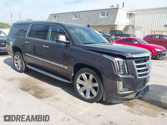 ✅ 2015 Cadillac Escalade ESV Luxury • VIN: 1GYS4SKJXFR747960 • Lot: 42202339. Wystawiony na IAAI z przebiegiem 76 200 mil. Bezpłatny archiwum sprzedaży aukcyjnych z USA i szczegółowy raport historii pojazdu na DreamBid. Zdjęcie 1.