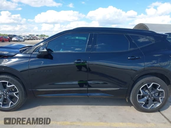 ✅ 2022 Chevrolet Blazer RS • VIN: 3GNKBERS3NS201645 • Lot: 42236399. Listed on IAAI with 24,218 mi. Free auction sales archive from the USA and detailed vehicle history report at DreamBid. Image 14.
