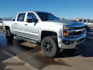 ✅ 2018 Chevrolet Silverado 2500HD LTZ • VIN: 1GC1KWEY6JF236568 • Lot: 43462244. Wystawiony na IAAI z przebiegiem 102 552 mil. Bezpłatny archiwum sprzedaży aukcyjnych z USA i szczegółowy raport historii pojazdu na DreamBid. Zdjęcie 1.