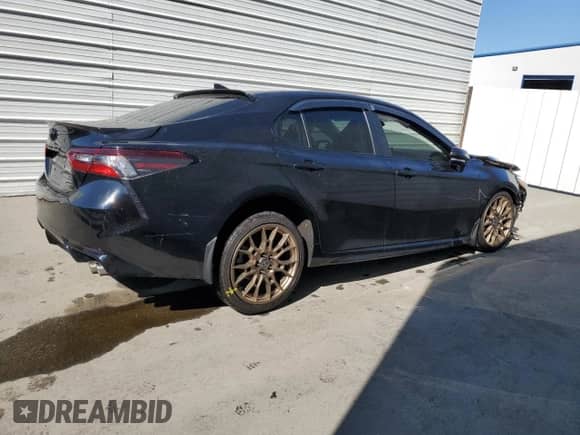 2024 Toyota Camry SE с VIN 4T1T11AK4RU202017, выставлен на аукционе Copart как лот 80452135 с пробегом 62 653 миль миль и Чистый • Clean title. История ставок и продаж доступна на DreamBid. Изображение 3.