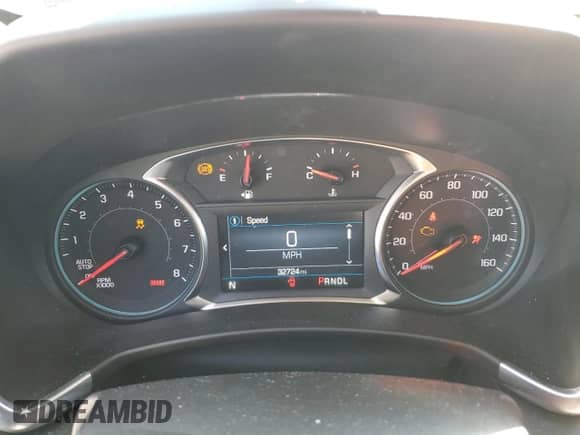 2024 Chevrolet Equinox LT with VIN 3GNAXUEG9RL234058, listed as a Copart auction lot 80144995 with 32,724 mi miles and Salvage title. Bid and sale history available at DreamBid. Image 9.