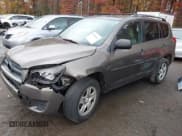 ✅ 2011 Toyota RAV4 • VIN: 2T3BF4DV3BW117929 • Лот: 43569347. Опубликован ранее на IAAI с пробегом 146 090 миль. Бесплатный доступ к архиву аукционных продаж из США и подробный отчёт об истории автомобиля на DreamBid. Изображение 2.