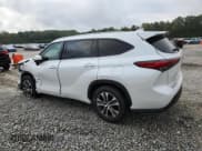 ✅ 2022 Toyota Highlander XLE • VIN: 5TDHZRAH0NS554127 • Lot: 84363115. Listed on Copart with 45,777 mi. Free auction sales archive from the USA and detailed vehicle history report at DreamBid. Image 2.