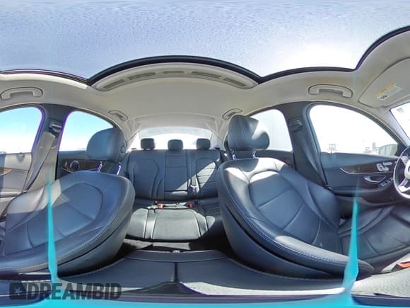 ✅ 2018 Mercedes-Benz C 300 • VIN: 55SWF4KB2JU259265 • Lot: 90358595. Listed on Copart with 71,128 mi. Free auction sales archive from the USA and detailed vehicle history report at DreamBid. Image 15.