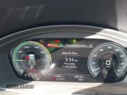 ✅ 2024 Audi Q5 S line Premium Plus • VIN: WA1E2AFY0R2070483 • Lot: 41450908. Wystawiony na IAAI z przebiegiem 12 881 mil. Bezpłatny archiwum sprzedaży aukcyjnych z USA i szczegółowy raport historii pojazdu na DreamBid. Zdjęcie 7.