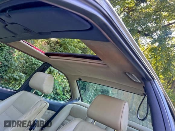 ✅ 1986 BMW 6 Series 635CSi • VIN: WBAEC840XG0612736 • Lot: 96237885. Listed on Copart with 101,900 mi. Free auction sales archive from the USA and detailed vehicle history report at DreamBid. Image 12.