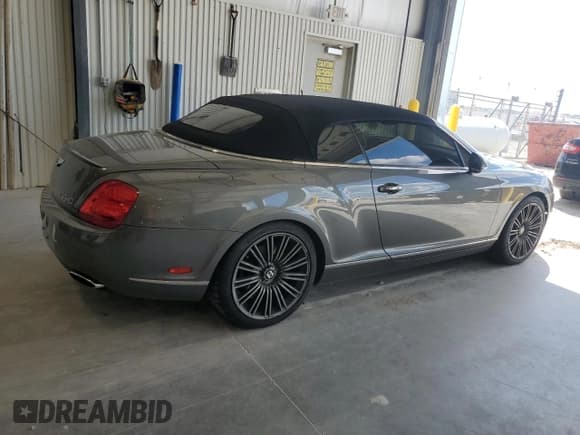 ✅ 2010 Bentley Continental GT • VIN: SCBDP3ZA7AC062816 • Lot: 69814535. Listed on Copart with 40,738 mi. Free auction sales archive from the USA and detailed vehicle history report at DreamBid. Image 3.