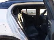 ✅ 2021 Volvo XC40 R-Design • VIN: YV4162UM2M2573047 • Лот: 43441845. Опубликован ранее на IAAI с пробегом 20 310 миль. Бесплатный доступ к архиву аукционных продаж из США и подробный отчёт об истории автомобиля на DreamBid. Изображение 19.