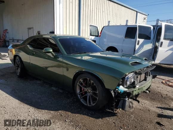 2021 Dodge Challenger SRT Hellcat с VIN 2C3CDZC94MH623112, выставлен на аукционе Copart как лот 45858015 с пробегом 17 748 миль миль и Списание • Salvage title. История ставок и продаж доступна на DreamBid. Изображение 4.