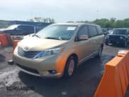 ✅ 2013 Toyota Sienna XLE AAS • VIN: 5TDYK3DC5DS331291 • Lot: 42090586. Listed on IAAI with 176,711 mi. Free auction sales archive from the USA and detailed vehicle history report at DreamBid. Image 2.