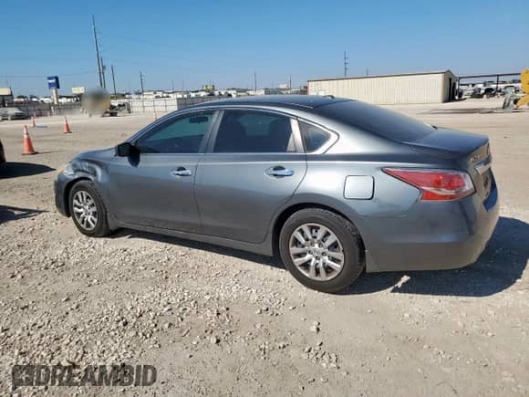 2015 Nissan Altima S with VIN 1N4AL3AP2FN862419, listed as a Copart auction lot 86646235 with 129,794 mi miles and Salvage title. Bid and sale history available at DreamBid. Image 2.
