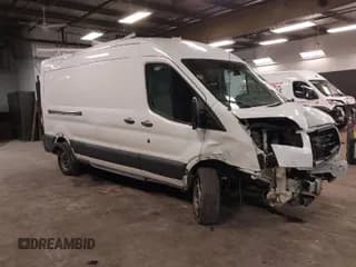 ✅ 2016 Ford Transit • VIN: 1FTBW2CGXGKA81714 • Lot: 41699102. Wystawiony na IAAI z przebiegiem 179 402 mil. Bezpłatny archiwum sprzedaży aukcyjnych z USA i szczegółowy raport historii pojazdu na DreamBid. Zdjęcie 1.