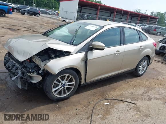 ✅ 2017 Ford Focus SE • VIN: 1FADP3F20HL237823 • Lot: 39690628. Listed on IAAI with 104,747 mi. Free auction sales archive from the USA and detailed vehicle history report at DreamBid. Image 2.