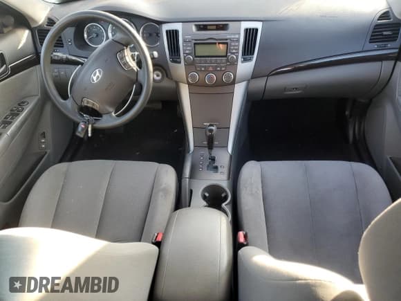 ✅ 2010 Hyundai Sonata GLS • VIN: 5NPET4AC0AH620414 • Lot: 85388554. Listed on Copart with 112,629 mi. Free auction sales archive from the USA and detailed vehicle history report at DreamBid. Image 8.