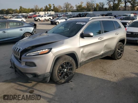 ✅ 2015 Jeep Cherokee Latitude • VIN: 1C4PJMCS2FW789483 • Lot: 86440765. Listed on Copart with 150,275 mi. Free auction sales archive from the USA and detailed vehicle history report at DreamBid. Image 1.