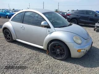 ✅ 2000 Volkswagen Beetle • VIN: 3VWBA21C0YM405288 • Lot: 43093524. Listed on IAAI with 138,814 mi. Free auction sales archive from the USA and detailed vehicle history report at DreamBid. Image 1.