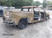 ✅ 2019 Chevrolet Silverado 1500 LT • VIN: 1GCPWCED0KZ116422 • Lot: 42883220. Wystawiony na IAAI z przebiegiem Nie podano. Bezpłatny archiwum sprzedaży aukcyjnych z USA i szczegółowy raport historii pojazdu na DreamBid. Zdjęcie 4.